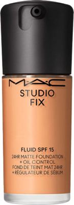 MAC tekući puder Studio Fix NC25 OS