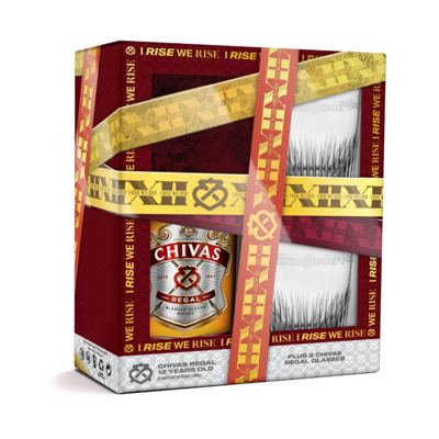 *WHISKY CHIVAS REGAL 0.7L 12+ 2 ČAŠE -6/1-