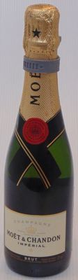 N-*PJENUŠAC CHAMPAGNE MOETiCHANDON 0.375L ZOI BRUT
