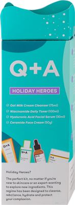 Q+A HOLIDAY HEROES set 1 kom