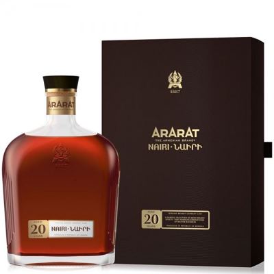 BRANDY ARARAT NAIRI 20 YO 6/70CL GIFT BOX