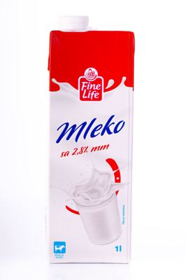 1L FL UHT MLEKO 2.8% MM ČEP-STAND.-VAR.