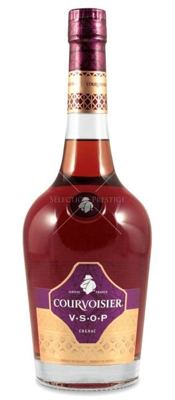 *COGNAC COURVOISIER 0.7LV.S.O.P - 6/1- GIFT BOX