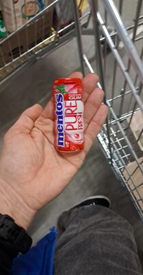 MENTOS ŽVAKAĆE GUME FRUIT STRAWBERRY 30 g (10)