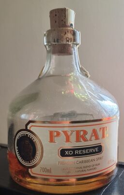 RUM PYRAT RESERVE XO 0,70 (6)*