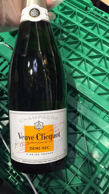 VEUVE CLICQ DEMI SEC 0,75