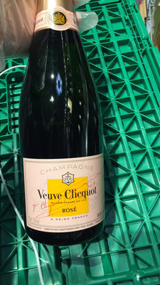 VEUVE CLICQUOT ROSE 0,75 (6)*