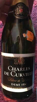 VINO PENUŠAVO BELO POLU SUVO 0.7L CHARLES DE CURVILLE
