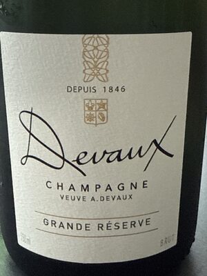 *PJENUŠAC CHAMPAGNE GRANDE RESERVE BRUT V.A. DEVAUX 0.75L ZOI 6/1