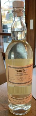 RUM VERITAS FOURSQUARE 0,7 (6)*