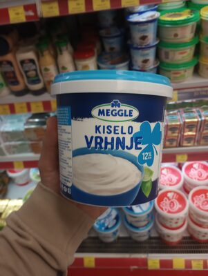 Meggle kiselo vrhnje 12%mm 850 g