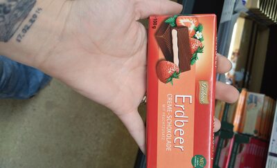 COKOLADA SA KREMOM OD JAGODE 100G
