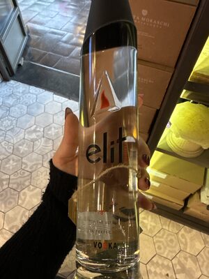 VODKA STOLICHNAYA ELIT 40% 0,7 L