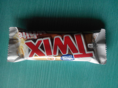 ČOKOLADA TWIX WHITE 46G