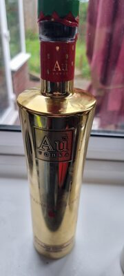 AU VODKA STRAWBERRY BURST 0,7 (6)*