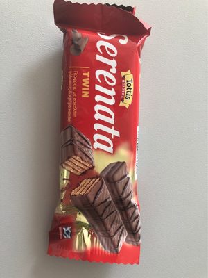 NAPOLITANKA PUNJENA KAKAO KREMOM PRELIVENA MLEČNOM ČOKOLADOM TWIN 30GR SERENATA