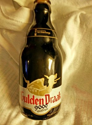 *PIVO GULDEN DRAAK 9000 0.33L -24/1-