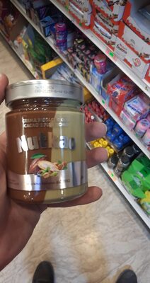 KREM SA LEŠNICIMA I PISTAĆIMA 330G