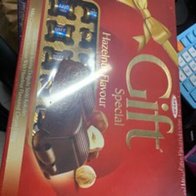 TOP BOMBONJERA GIFT LEŠNIK 180G