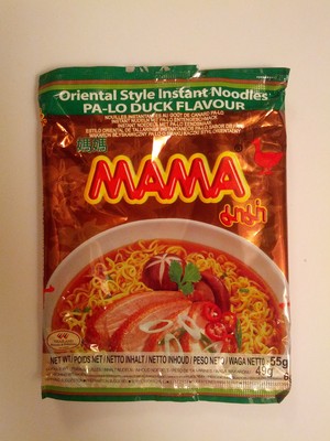 INSTANT NUDLE SA MEŠAVINOM ZAČINA UKUSA PA-LO PATKE 55G MAMA